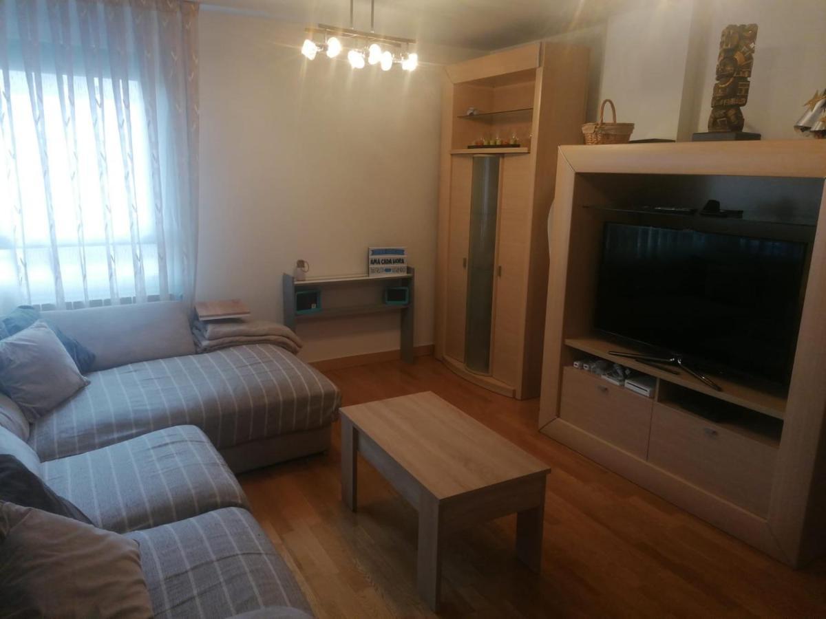 Apartamento Praga Vitoria-Gasteiz Kültér fotó