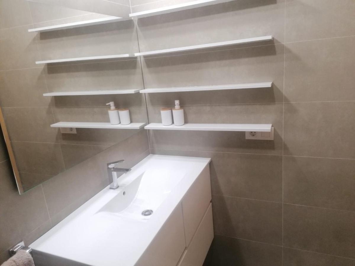 Apartamento Praga Vitoria-Gasteiz Kültér fotó